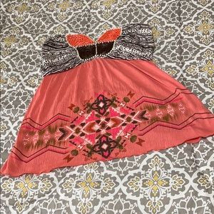 Junior’s summer top.